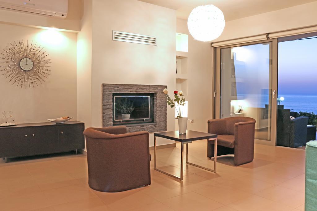 Villa Almyra Goúrnes Chambre photo